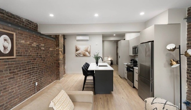 1 Bedroom Heart of MTL Parking + Terrasse