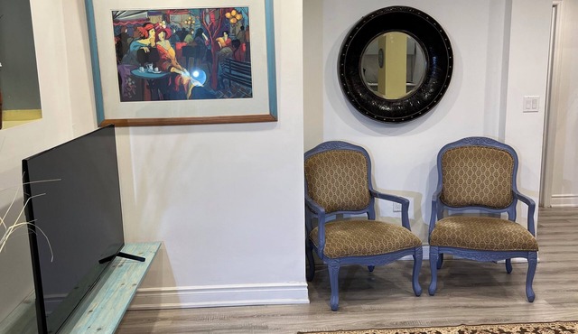 1. Private Room - Erin Mills Town Centre