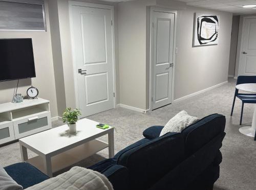 1BR Private Suite Near UofM The Cozy Oasis