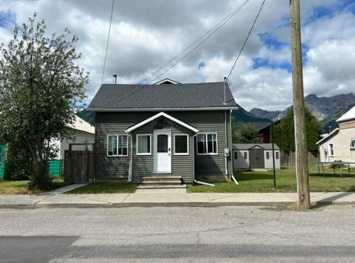 2 BDRM Homes on 2nd Avenue