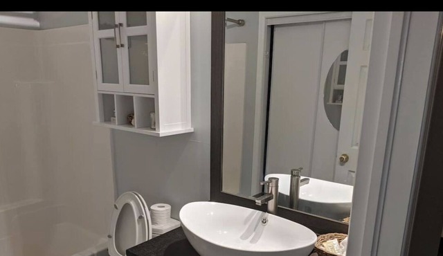 2 beautiful bedrooms apartment in Gatineau 10-15min to ottawa