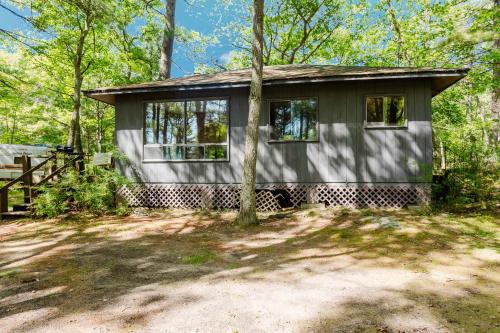 2-Bedroom Cottage #11 - Sand Bay