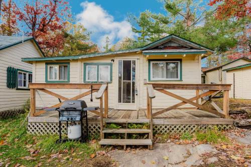2-Bedroom Cottage #5 - Lodgepole Pine
