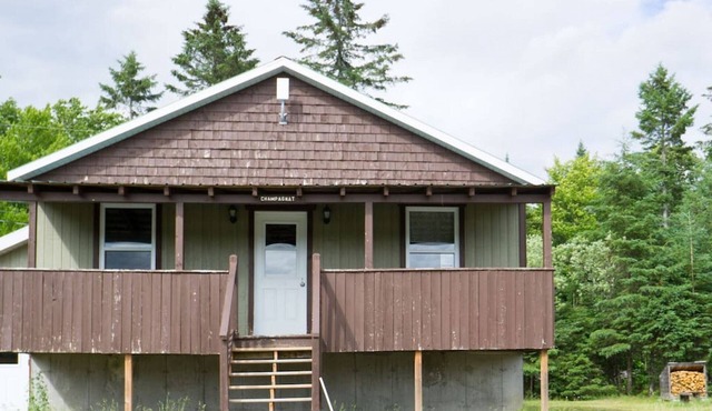 2355/3 · Cottage Champagnat