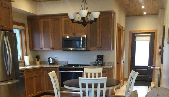 2B - 2 Bedroom in 4 Plex