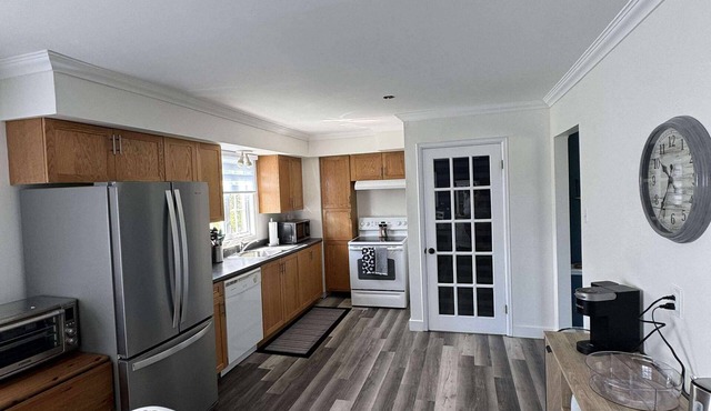 3 Bedroom House Centrally Located
