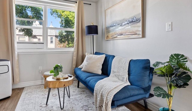 3 Bedrooms, 2 Kitchens & 2 Bathrooms—Perfect for Groups