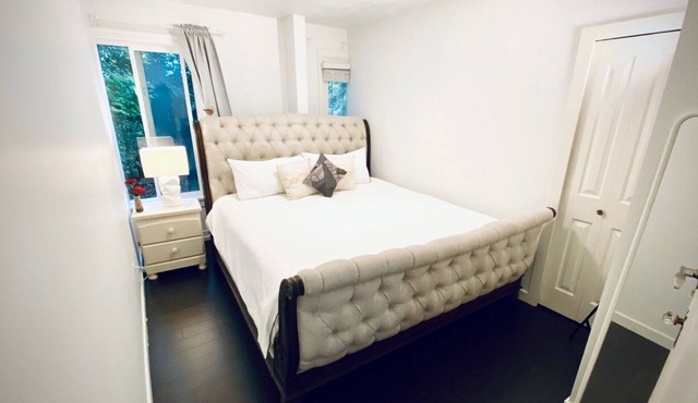 3 Bedrooms, UBC, New Renovated, Millions$$Home, Full Private, Main Floor