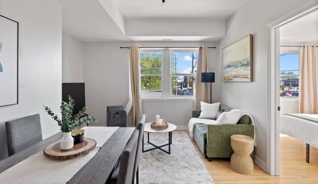 4 Bedrooms, 3 Kitchens & 3 Bathrooms—Perfect for Groups