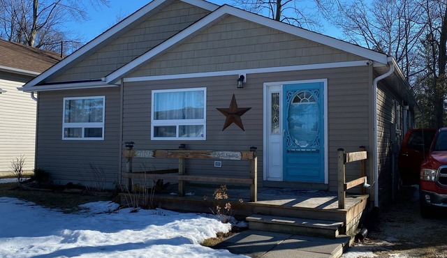 4 Season Family Getaway Where Memories are Made!Steps to the Beach or winter fun