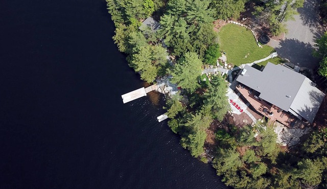 5bed 5bath stunning cottage on 6 Mile Lake! SW Expsoure! Bunkie