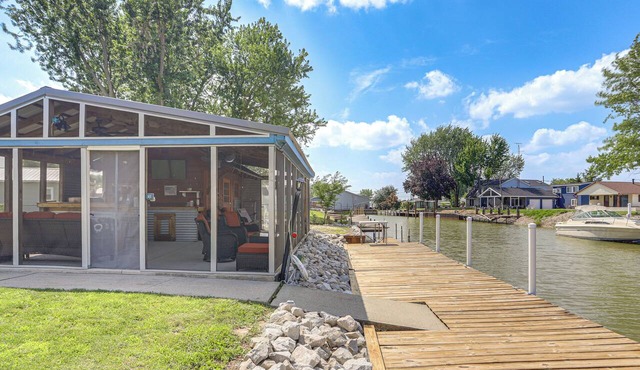 75' Private Dock! Waterfront Nugent's Canal Home