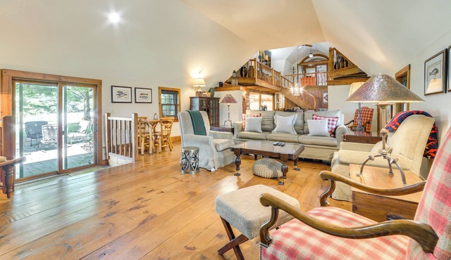 9 Mi to Boyne Resort! Farmhouse Near Town & Lake