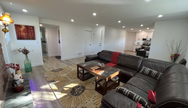 Acreage Retreat on City Boundary