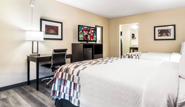 Affordable Comfort for Outdoor Enthusiasts Near National Park Trails in Jefferson County