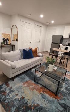 Amaville - Mordern Cozy 1BRM Suite in Chappelle