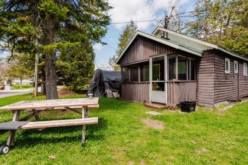 Ambleside - 2-Bedroom Cottage #5