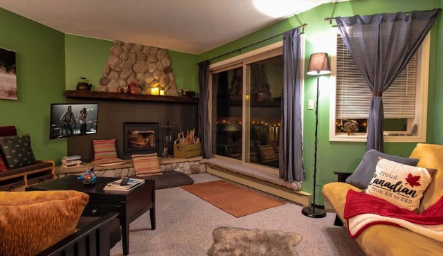 Apex Mountain ~ Beaconsfield Getaway
