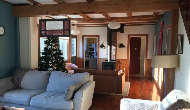 Apple Cove Cottage