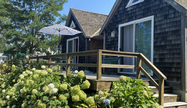 Bay View Guest Cottage