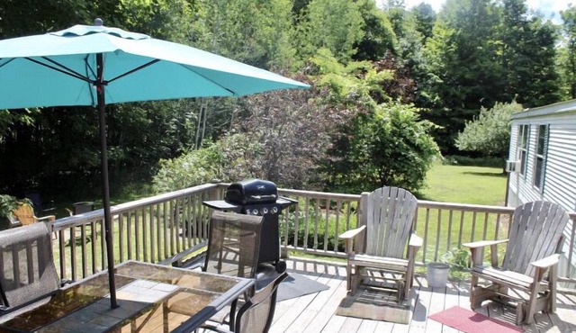 Beautiful and clean mobile home.Enjoy beautiful Torch Lake, boating, fishing,xx