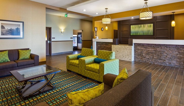Best Western Plus Moosomin Hotel