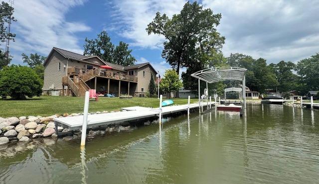 Between homes this winter? Check out our 73% off monthly “Off season “ pricing!
