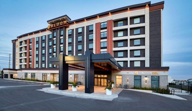 Bloom Mississauga, Tapestry Collection By Hilton
