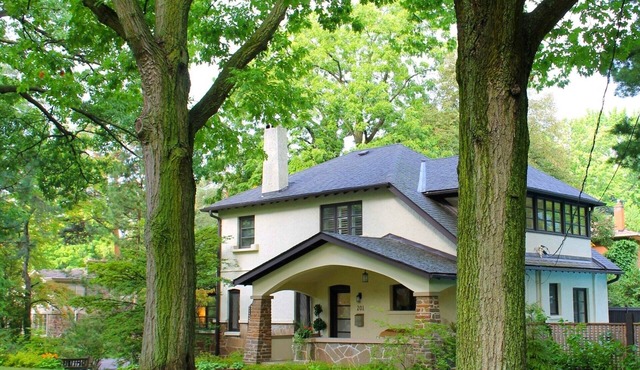 Boutique character home with spa-like pool in bucolic neighbourhood, Port Credit