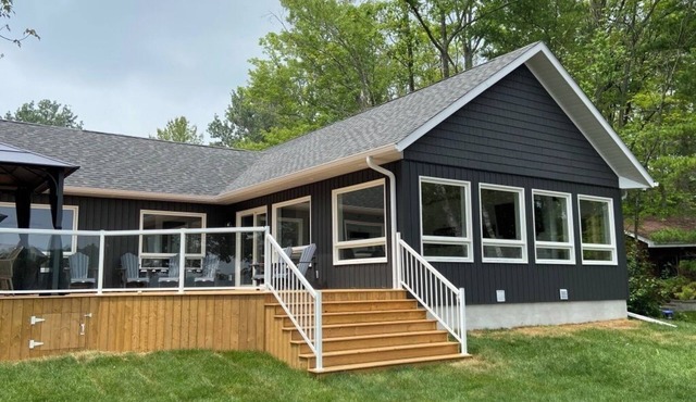Brand New Buckhorn Lake Cottage