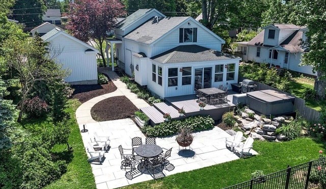 Breathtaking Lake View’s a top the highest point of Lake Erie.