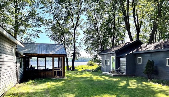 Brooks' & Laurie's Cottage on Pickerel Lake