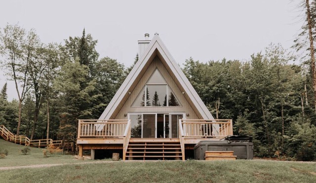 Canadian Classic | Spa Sauna Fire Forest
