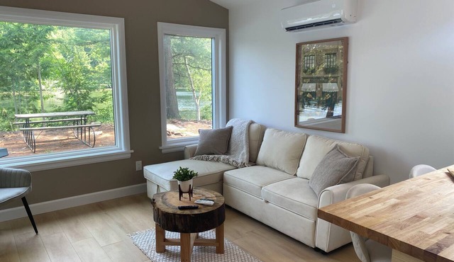Rideau Coast Cottages -The Cape
