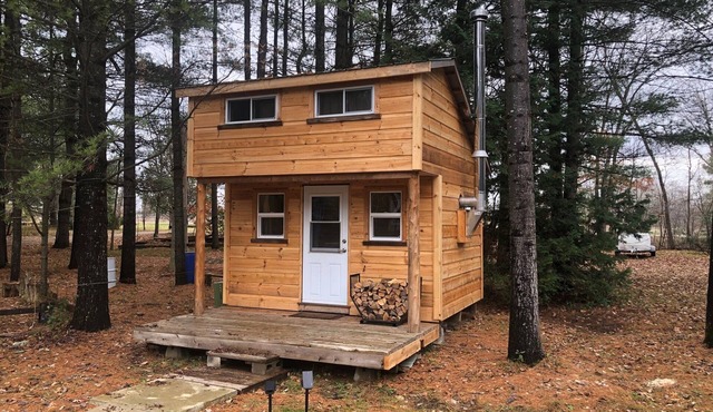 Cabin/Tiny Home for Two