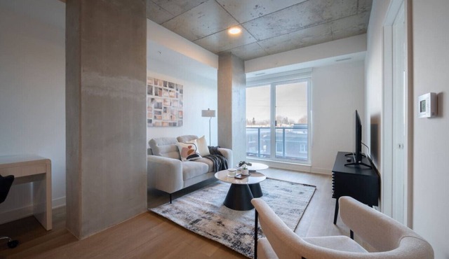 Carlton West Modern Living | Stylish 1BR