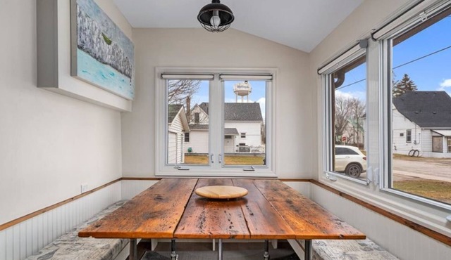 Centrally Located Cottage in Wellington