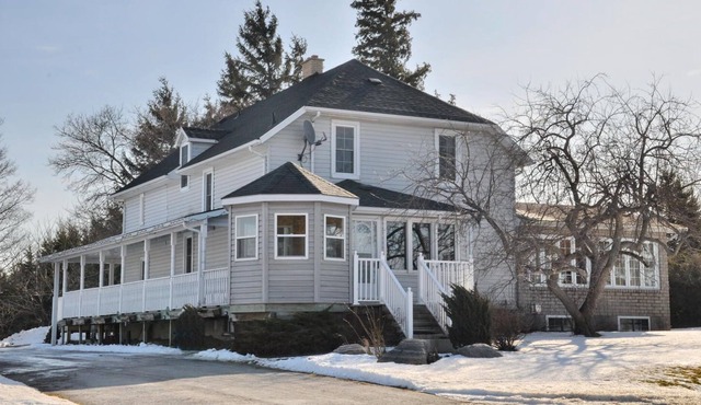 Century Victorian Country Location