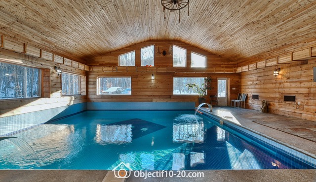 CHALET BEAVERS POND POOL