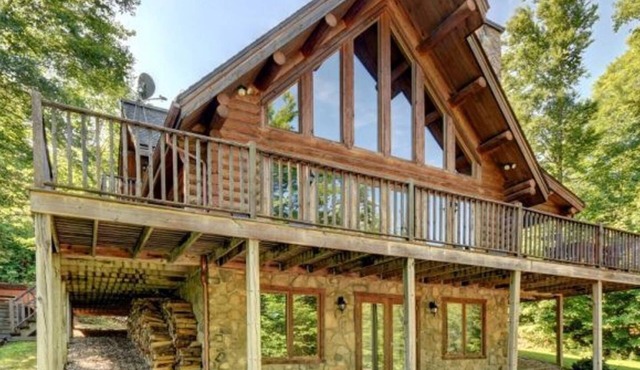 Chalet Wynono, Mont- Tremblant (up to 14 guests)