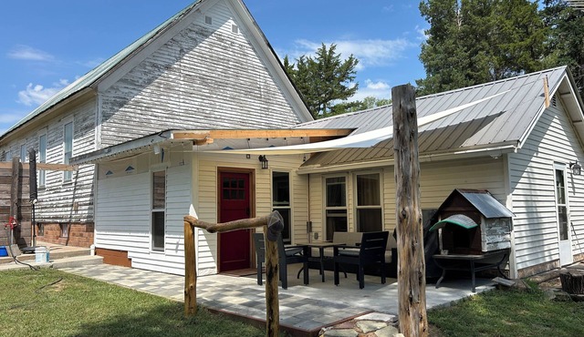 Charming studio “Parsonage” behind an old country church in Riverton
