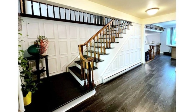 Cheerful 4-bedroom house with lots of Amenities