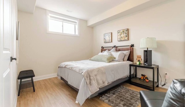 Colour Cove Retreat | A Cozy Modern Haven for Every Season of Relaxation!