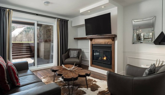 Condo luxe ski-in ski-out à St-Sauveur 2 chambres