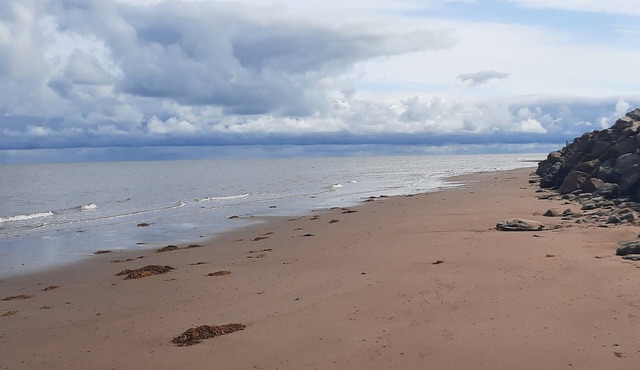 Cottage at Beaubassin-East walking distance of the ocean
