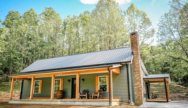 Country Cottage on the Bourbon Trail, near Bardstown, Peaceful, Family, Couples