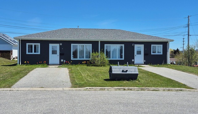Cozy 2 bedroom fully furnished apartment in centre of Stephenville, Newfoundland