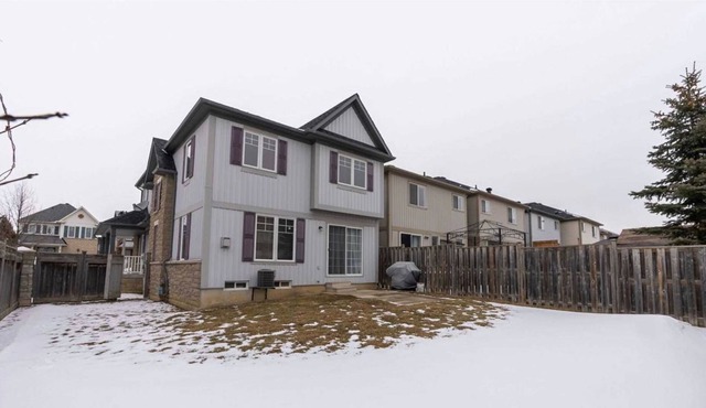 Cozy 4-Bedroom Home with Large Yard in Whitby