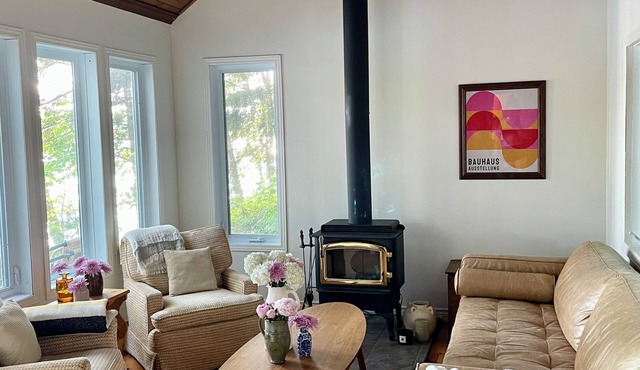 Cozy & Chic Long Lake Cabin