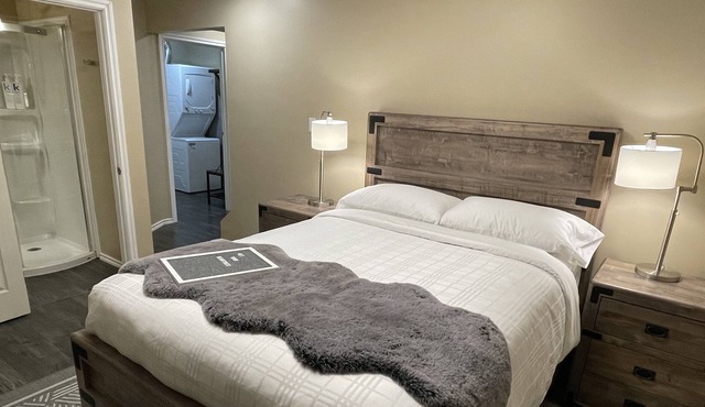 Cozy Furnished Apartment - Downton Fort Simpson